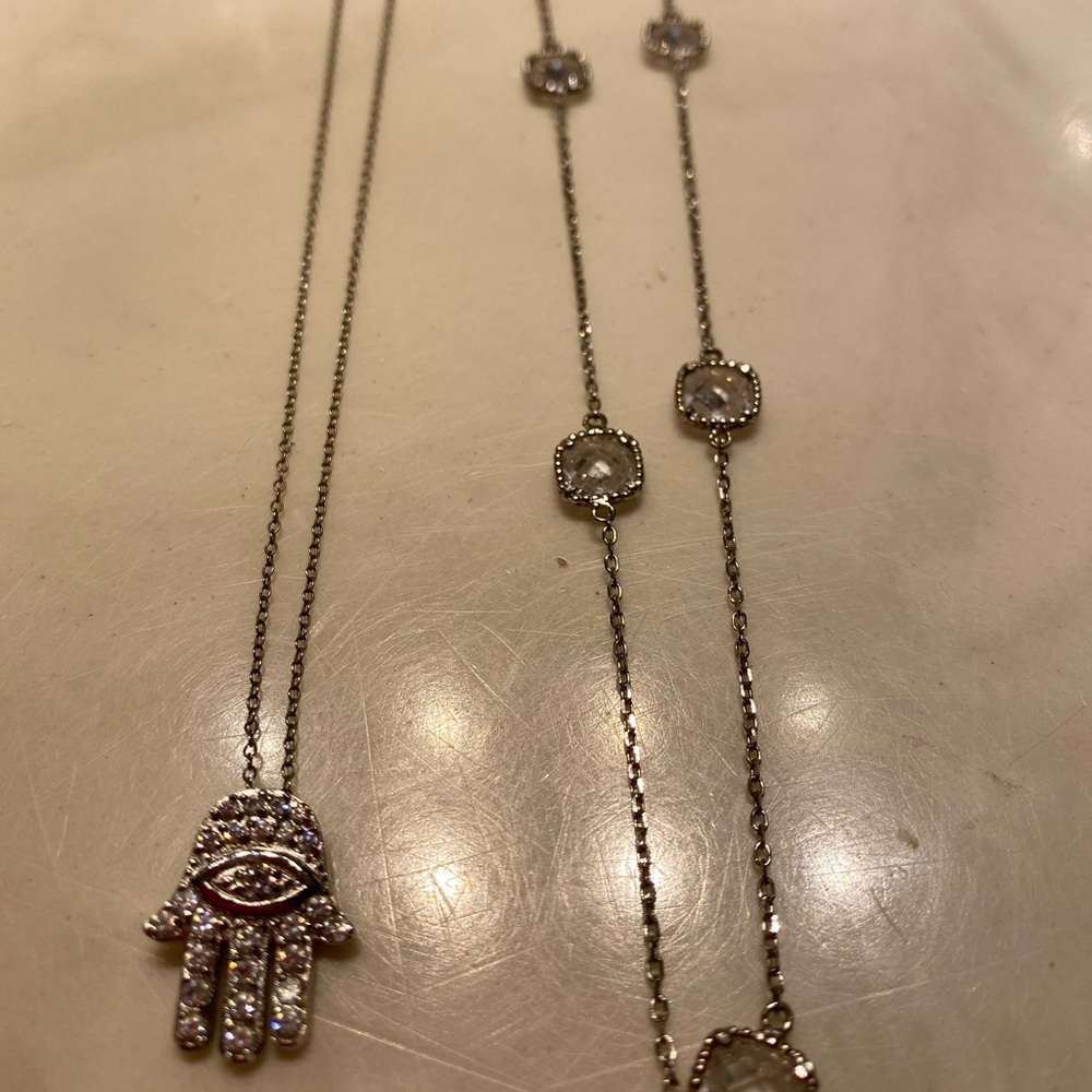 2 lovely silver necklaces Hamsa & rhinestone